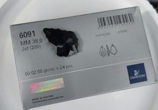 2 Stk. Swarovskikristalle Art