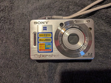 Sony Cypershot 7.2 Mega Pixels