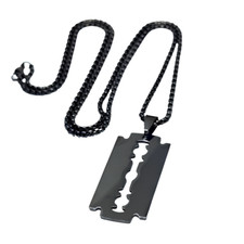 Schwarze Rasierklinge