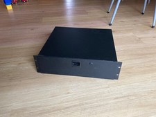 Hochwertige 4U Auszug