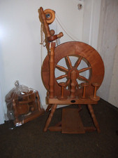 SPINNRAD Ashford Traveller mit großem Spinnflügel & 3 Spulen