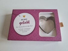 Mit Liebe gemacht - Du bist geliebt - Plätzchenausstecher Herz mit Buch