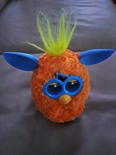 Original Furby Hasbro 2012 Interactives Haustier Orange Spielzeug Sprechend TOP
