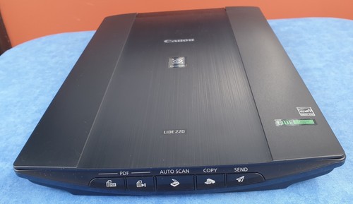 Canon lide 220 - canon,