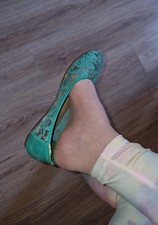 Ballerinas aus Spitze in