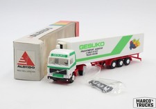 Albedo Volvo F10 reefer semi