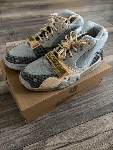 Nike air trainer - 1, travis