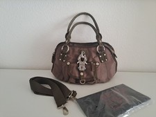 George Gina & Lucy Tasche