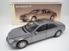 AutoArt 76152  Maybach 57 SWB
