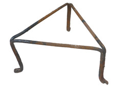 alt Ständer Eisenständer ? Feuerstelle Topfständer geschmiedet Dreibein Dreieck