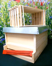 Bienenbeute Zander +10x Rähmchen, Boden mit Balkon! Bienenstock Bienenhaus