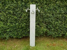  Wasserzapfsäule,  Granit