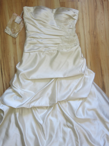 Neues brautkleid lilly - neues,