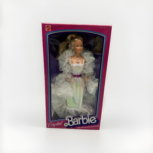 Barbie 1983 crystal made - barbie,
