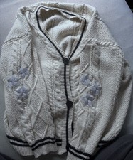 Taylor Swift Strickjacke | Gr. M | Creme mit Sternen | Fan Edition
