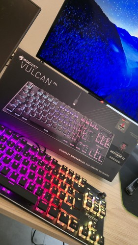 Roccat vulcan tkl - roccat,