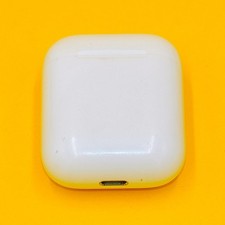 Original Apple Airpods