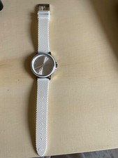 Lacoste Uhr Damen - gebraucht guter Zustand -  Farbe weiß 