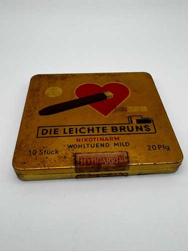 Alte blechdose die - alte,