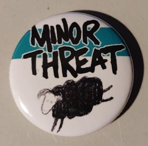 Minor threat button straight - threat,