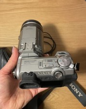 Sony DSC-F707 + Accessoires