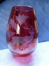 18614. Schöne Vase Glas  rot