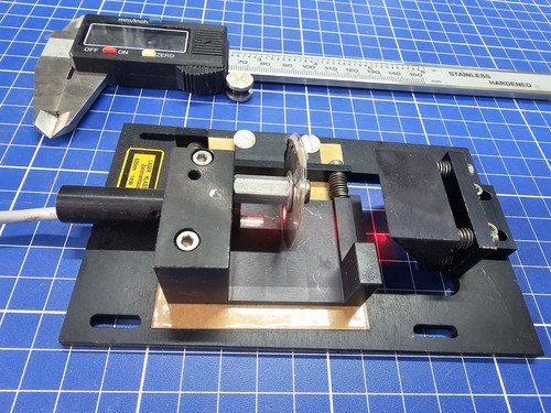 Kleine pilot laser mit - kleine,