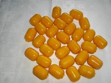 30 leere ü ei - kapseln zweiteilig - orange ;  basteln -Tombola - Hochzeit ....