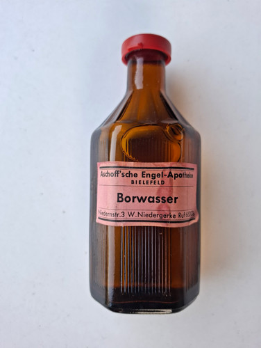 Apothekerflasche braunglas alt - apothekerflasche,