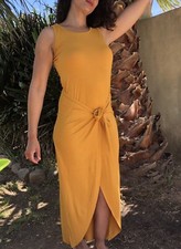 Das Kleid Kleopatra Senf