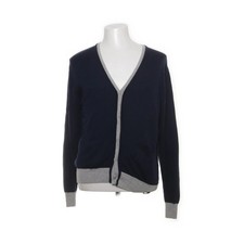 Johnny Lambs, Strickjacke