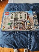 Lego 10251 Brick Bank incl