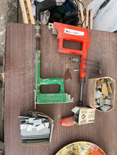 2 Profi Handtacker Bukama mit klammern