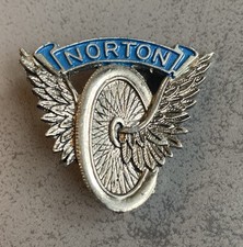 Norton Motorcycle PIN Anstecknadel Abzeichen Motorrad 40x35mm massiv