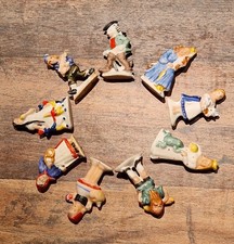 WHW Winterhilfswerk 9 Märchenfiguren bemaltes Porzellan 40er Jahre