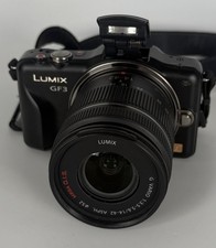 Panasonic LUMIX DMC GF3 12 MP Digitalkamera Systemkamera [ASPH 14-42mm]