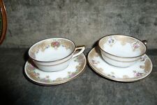 2 ältere  Mokkatassen Hutschenreuther  Selb gold / Blumendekor