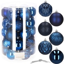 Weihnachtsbaumkugeln aus