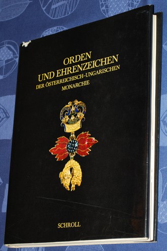 Buch über orden - über, +