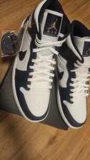 Air jordan mid - jordan,
