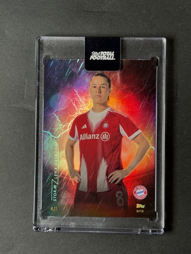 Lena oberdorf red topps - -,