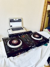 DJ Controller Numark NS7FX mit MacBook Air + Case