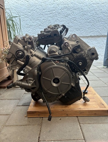 Aprilia tuono 660 - 660, motor