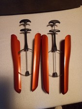 Stabile Stiefelspanner in rot