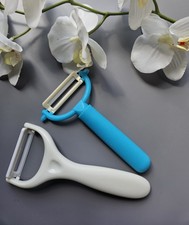 2 Gemüse, Alles Schäler  in