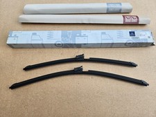 Original Mercedes-Benz Scheibenwischer Wischerblätter SL R231 Set A2318201045