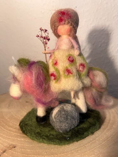 Handgefilzte einhorn fee - einhorn,