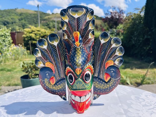 Sri lanka mayura raksha pfau - mayura,