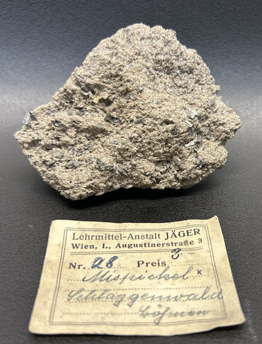 Historic mineral 1930s - mineral,