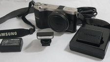 Samsung NX210 Systemkamera